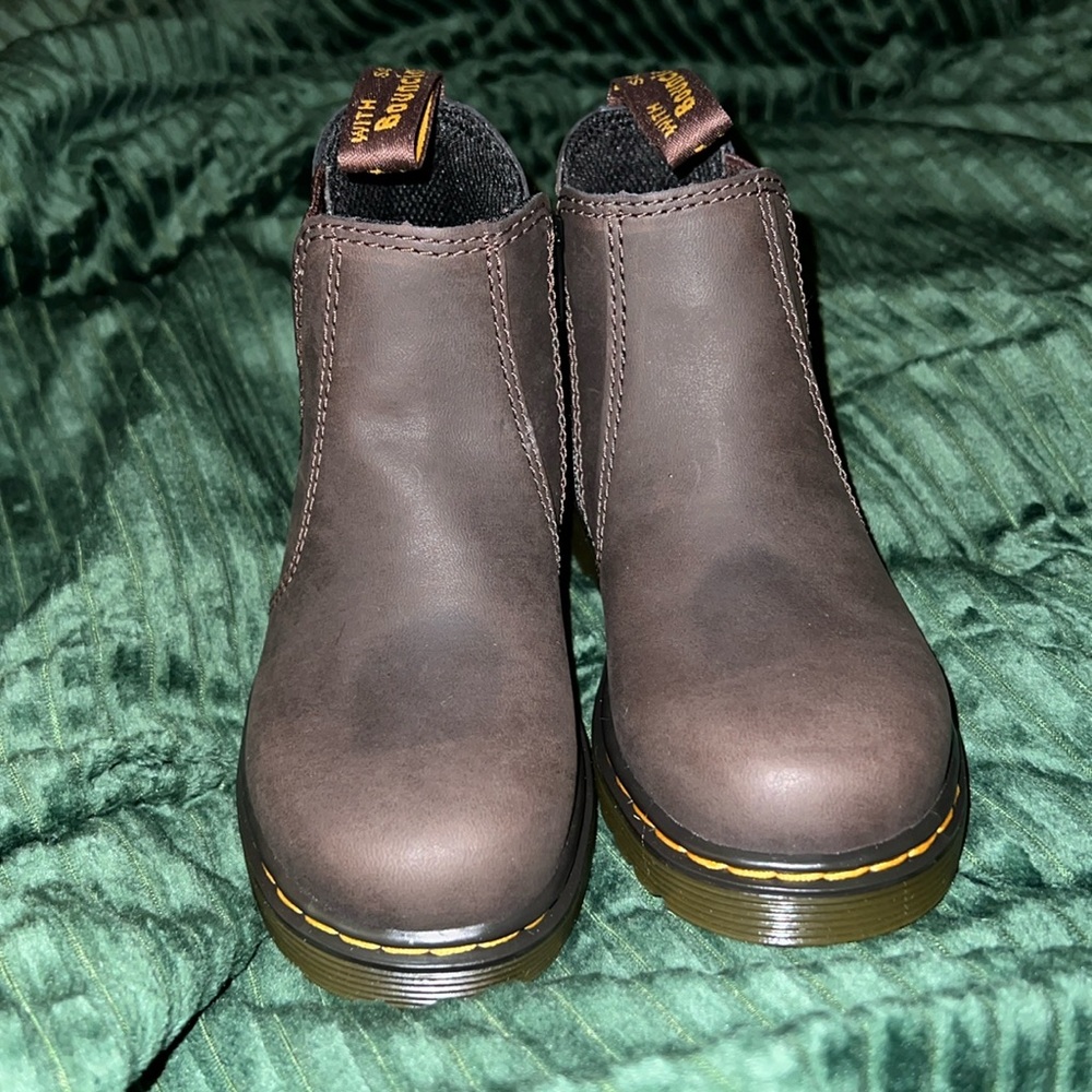 Dr Marten Dark Brown